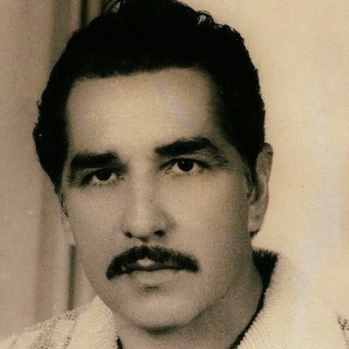 ¡Otra pluma del verso vuela hacia el&nbsp;inifinito!