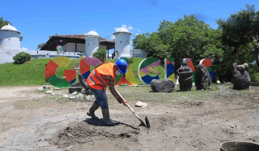 En Gracias: Avanza construcción de concha acústica en Fortaleza de San&nbsp;Cristóbal