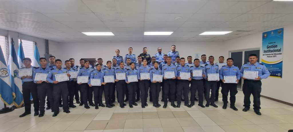 Más de 200 policías especialistas egresan de&nbsp;CETEP