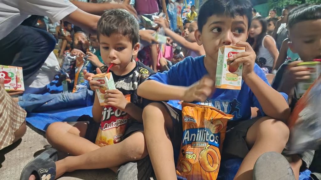 Cine de Calle en Colonia Dos de Mayo: Un Éxito&nbsp;Comunitario